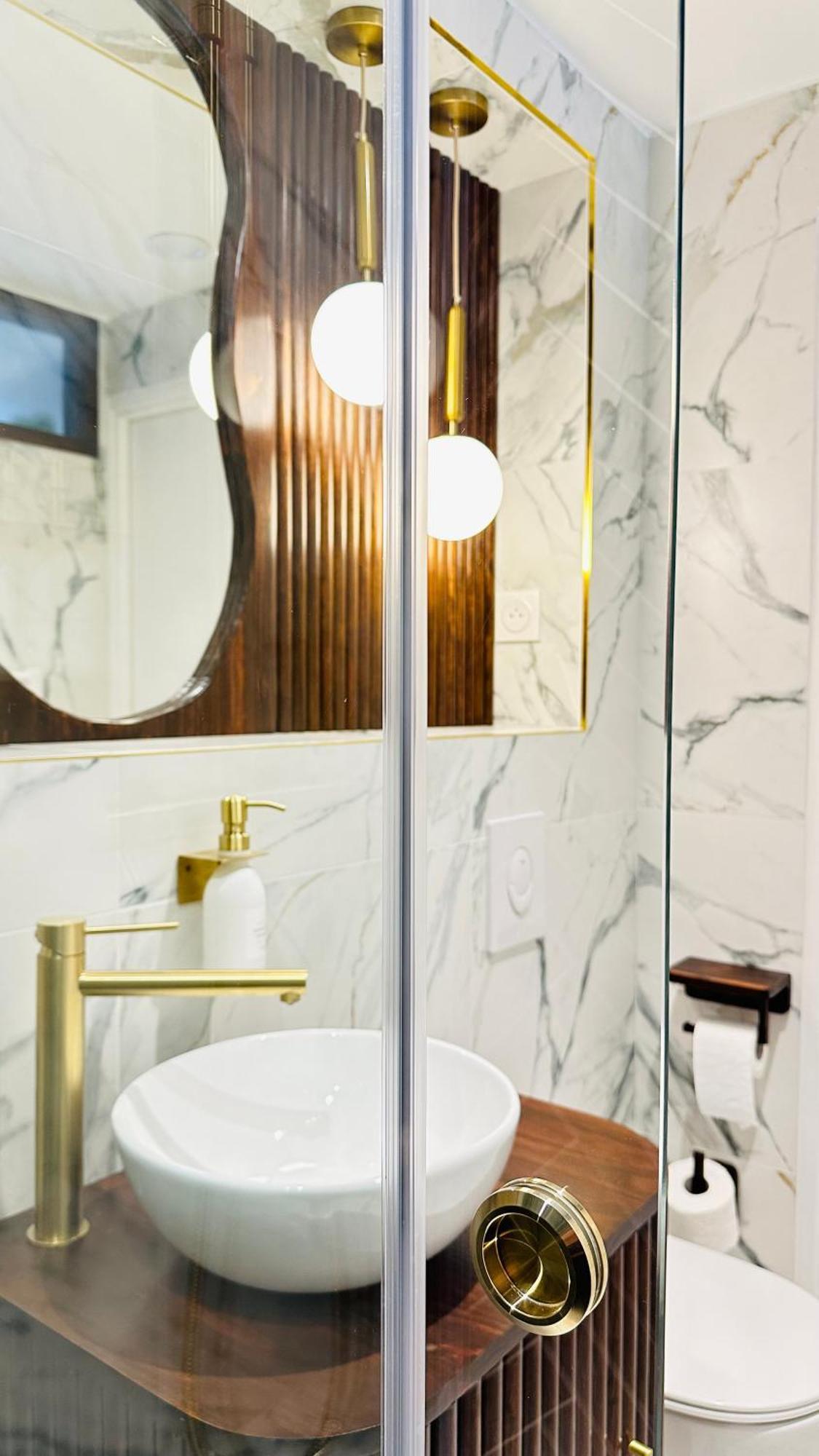 L'Emeraude - Superbe Studio Tout Equipe + Parking Metz Ngoại thất bức ảnh